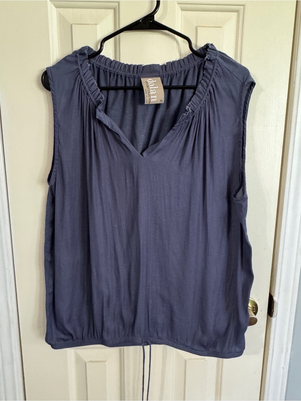 dolan Navy Sleeveless V-Neck Drawstring-Hem Camisole